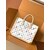 LV x TM OnTheGo MM M13079