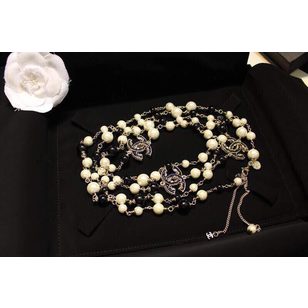 Pearl long necklace