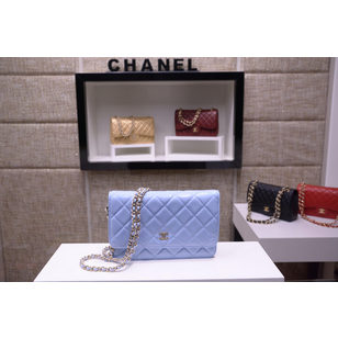 ORIGINAL patent leather small flap bag