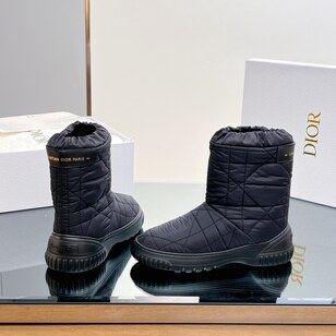 Dior Frost boots