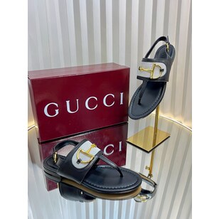 flat sandals