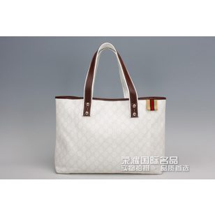 Tote with signature web loop