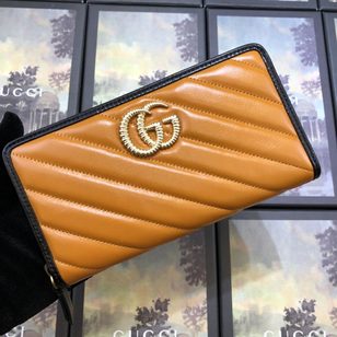 GG Marmont zip around wallet