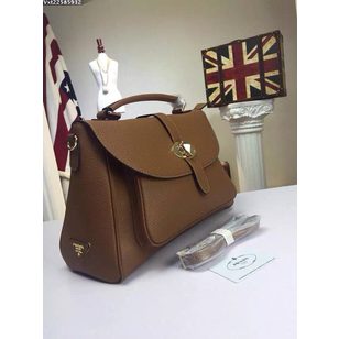 Pebble leather flap bag