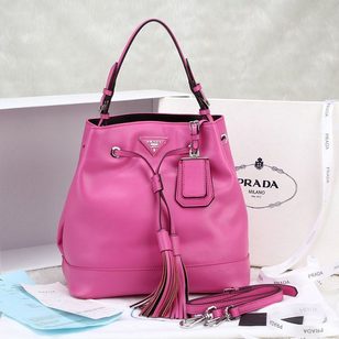 Fuchsia leather bucket bag