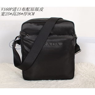 Nylon messenger bag