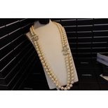 Chanel Rhinestone double C logo pearls long necklace