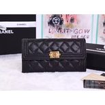 Chanel Original caviar leather clutch