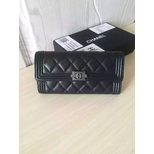 Chanel Original caviar leather clutch