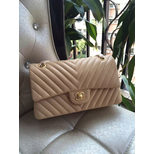 Chanel V quilting lambskin leather flap bag