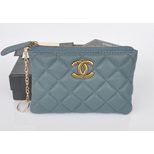 Chanel quilting leather zipper key holder purse