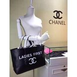 Chanel Leather handle tote bag