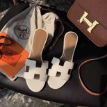 Hermes medium heels slide