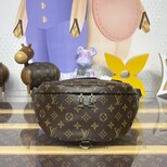 Louis Vuitton DISCOVERY BUMBAG