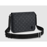 Louis Vuitton District PM M46255