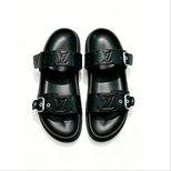 Louis Vuitton slippers